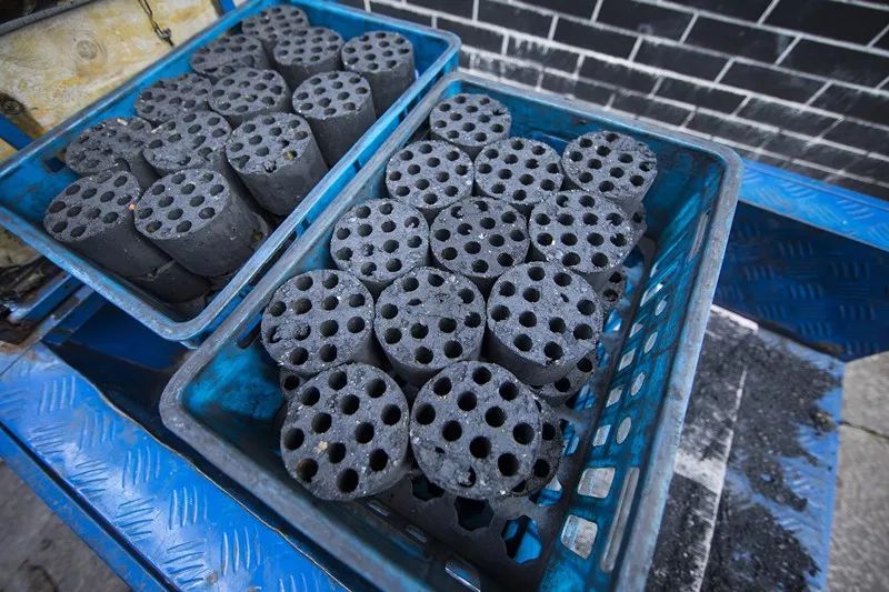 榆钱窝窝头菜团子,榆钱菜团子