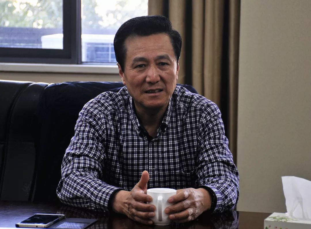 【走过70年—聆听70名镇江公安人的故事】陶文章：“交警支队，那是一种家的感觉”