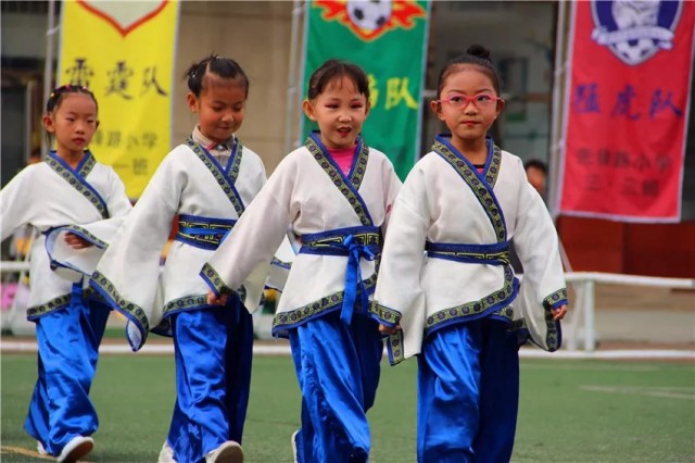 赛罕区锡林南路小学分校足球比赛,赛罕区校园足球赛