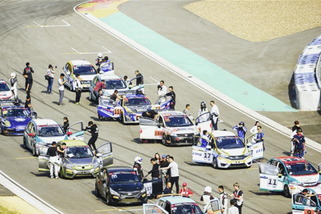 市区出发1h藏着一个“绿岛”？赛车、帆船、直升机…梅山原来如此洋气！