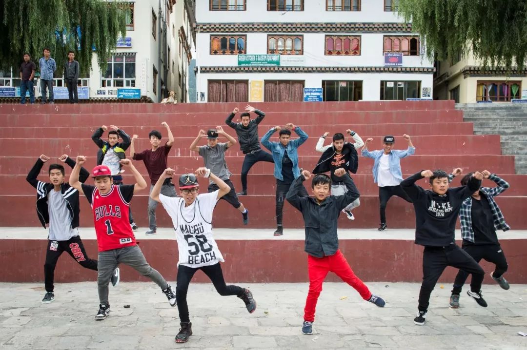 涓浗绉樺涓嶄腹,绉樺涓嶄腹涓浗