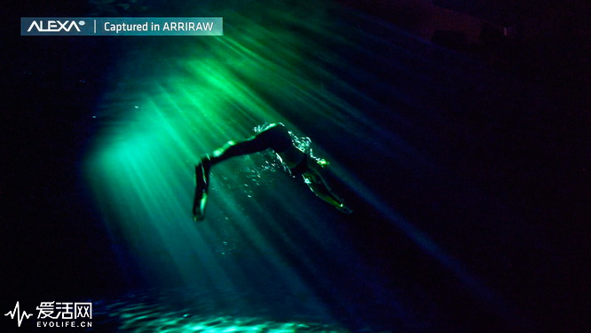 鏉句笅鐢佃th-75hx800c瀵规瘮璇勬祴,鏉句笅鐢佃th-65gx