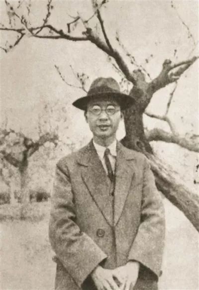 青年老舍的日常苦恼,老舍年轻时候的生活