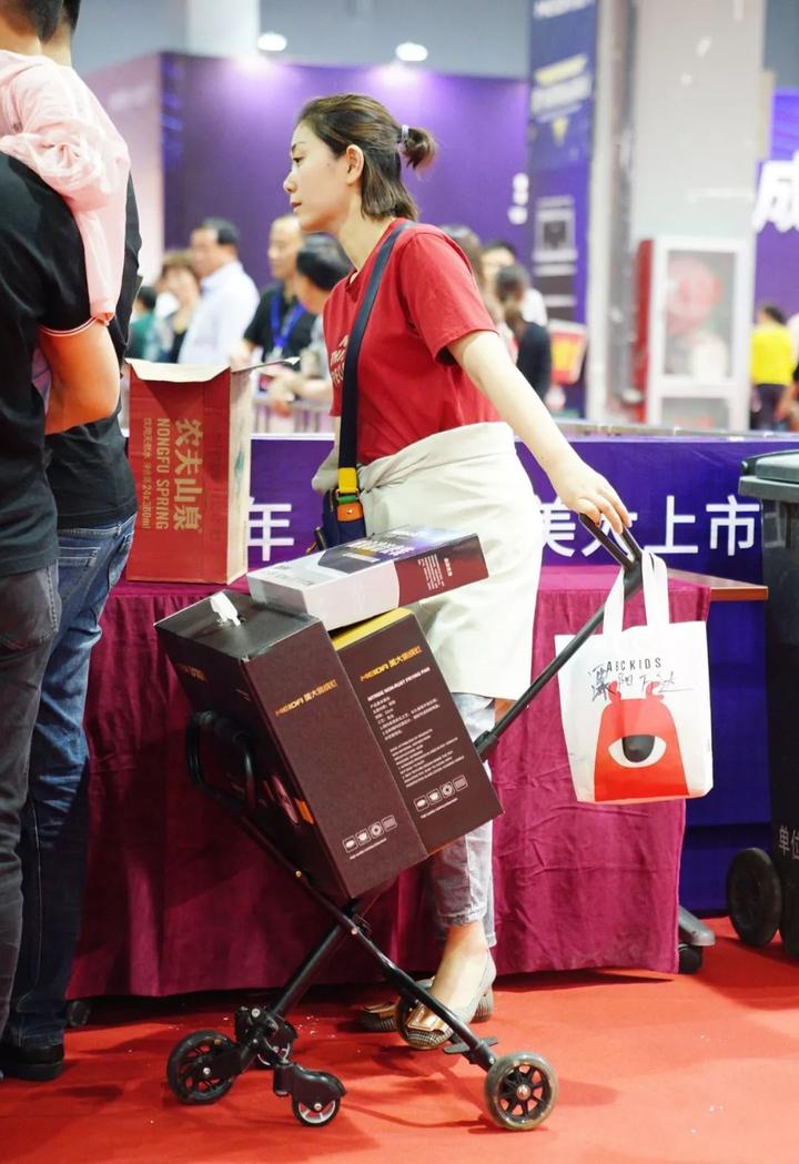 今天，10多万人砸钱给海宁这家上市公司！厂区首次揭秘，竟有轨道线！