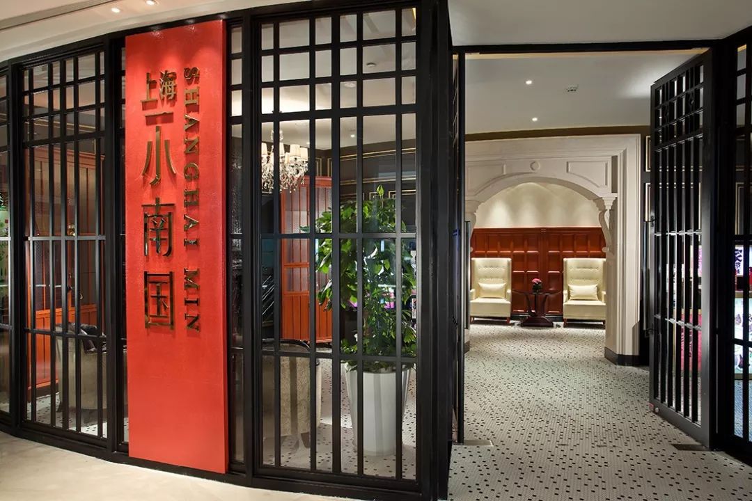 浦东新地标480米,上海浦东逛吃一条街