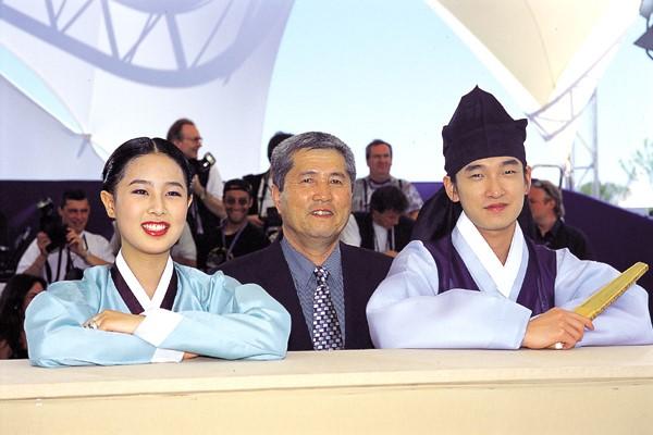 登顶奥斯卡,韩国戛纳电影节获奖电影