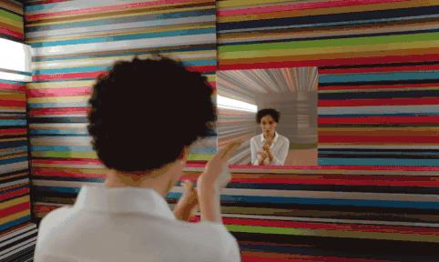 太荒诞了!这些时尚界的广告玩很大!