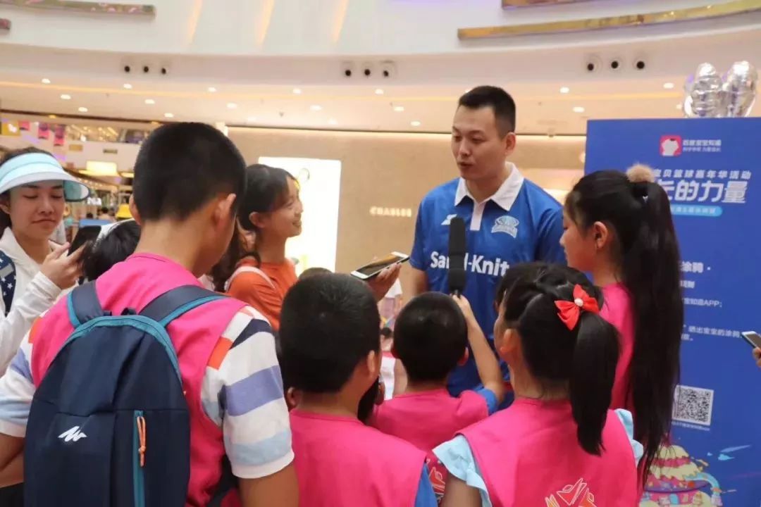 瓒呯噧濂崇姣旇禌,瓒呯噧濂崇