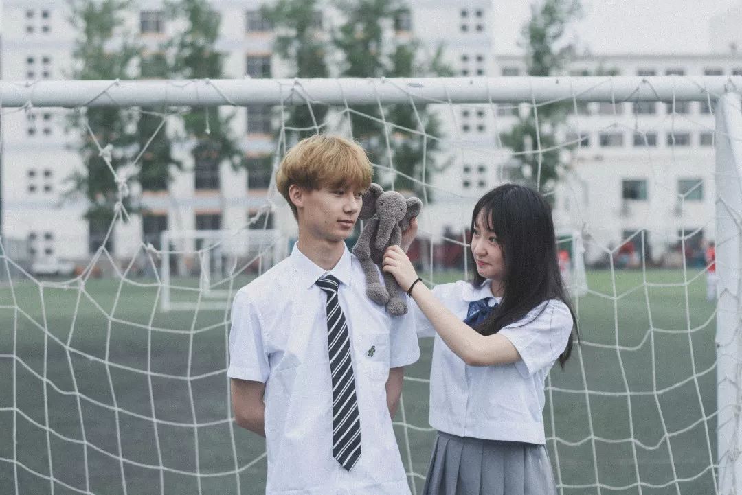 毕业打卡拍照,毕业拍写真照哪家好