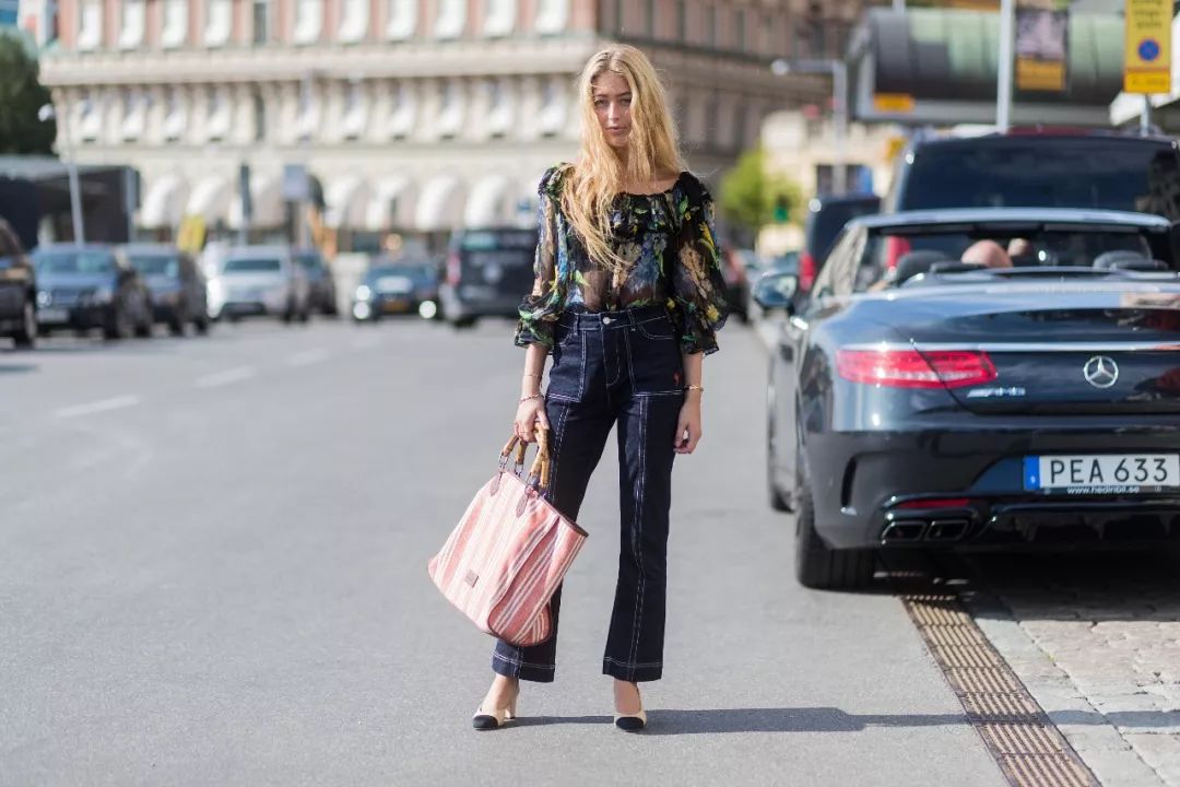 优雅而迷人的雪纺衫,减龄宽松型雪纺衫