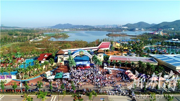 昭山城市海景水上乐园设施,昭山城市海景水上乐园优惠政策