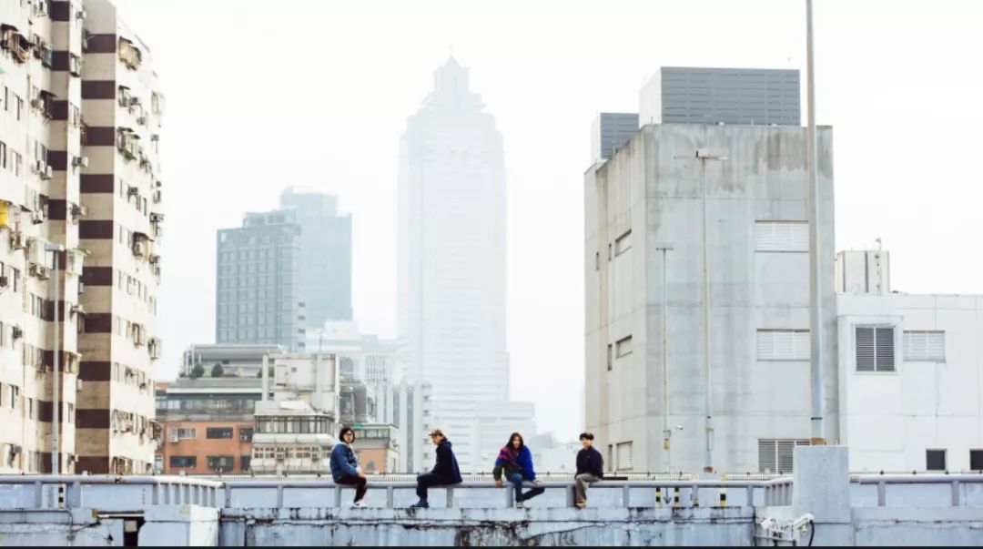 乐队的春天funk,乐队的春天小说