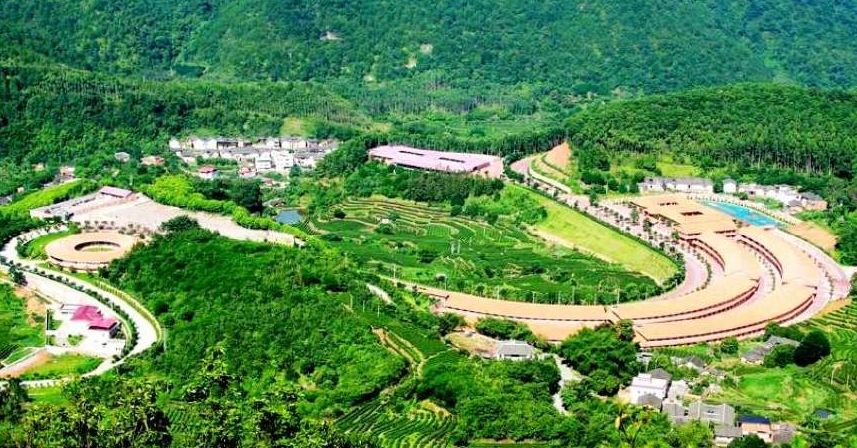 从广州坐高铁3.5小时到梅州，这海量美景美食看得人口水直流