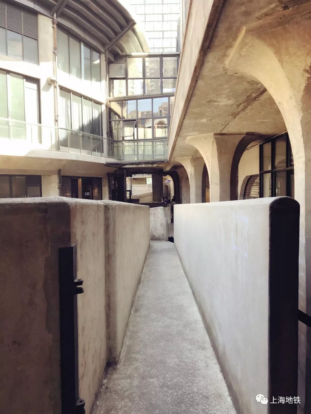 网红地打卡旋风洞不走寻常路,打卡网红地轨