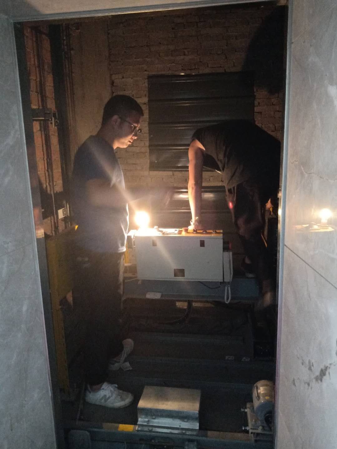 体育中心电梯评测,市体育中心站电梯在哪个口