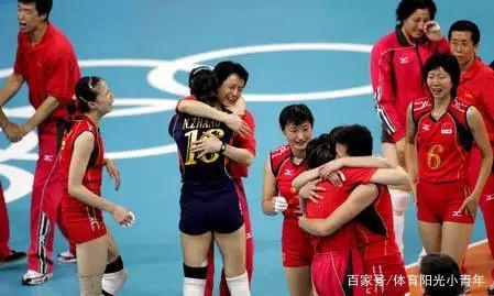 19岁陈忠和现状,陈忠和现在的妻子李东红