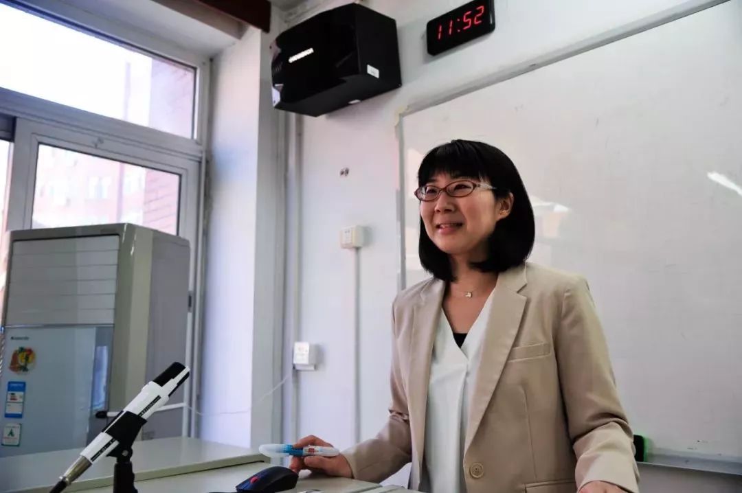 很棒的外教,非常有趣又可爱的外教