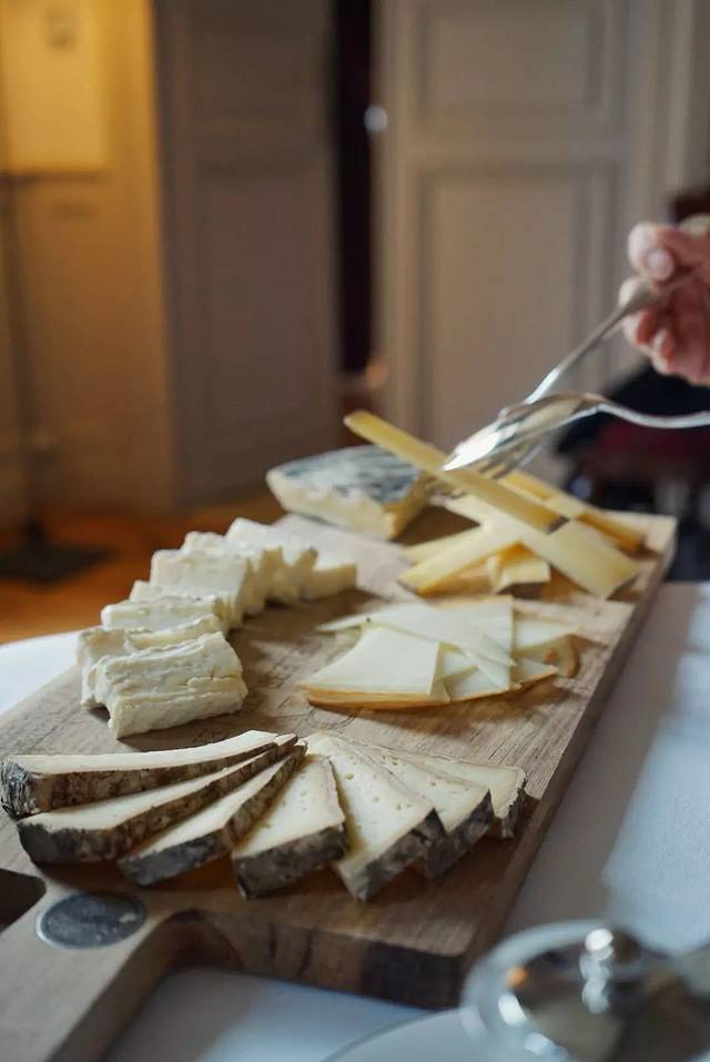 波尔多红酒美景,法国巴黎的红酒