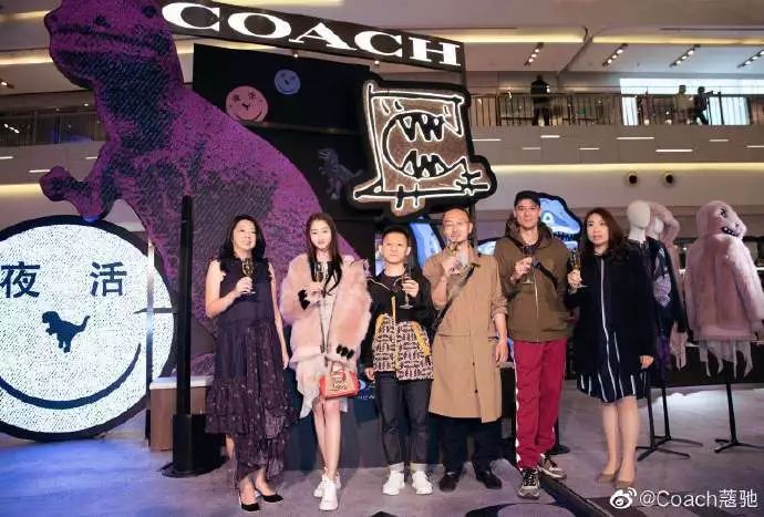 coach恐龙变身,fashion艺术家