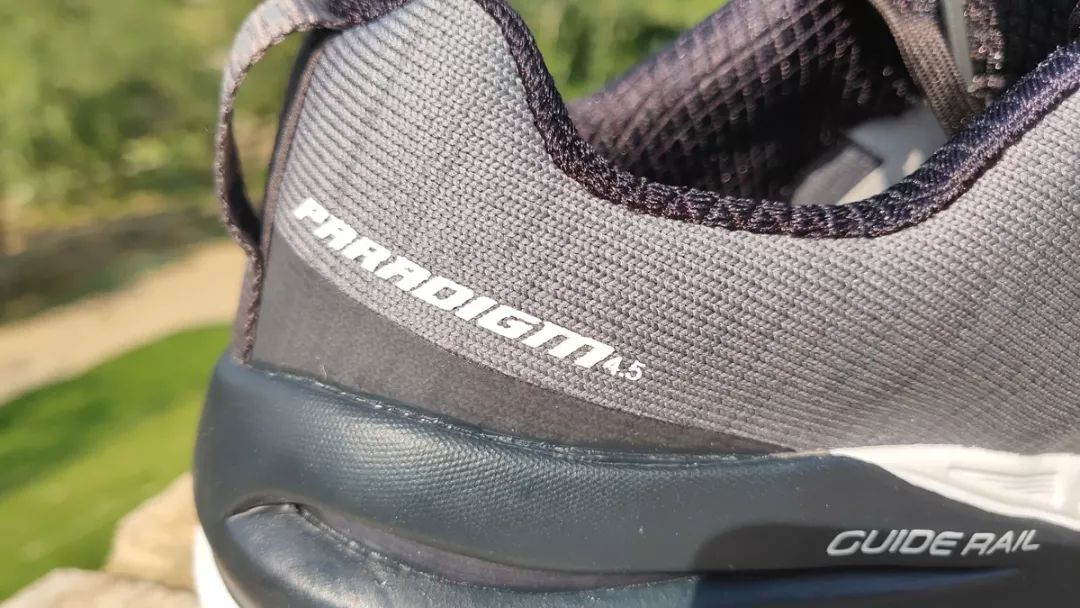 nikegravity跑鞋测评,gravity跑鞋测评