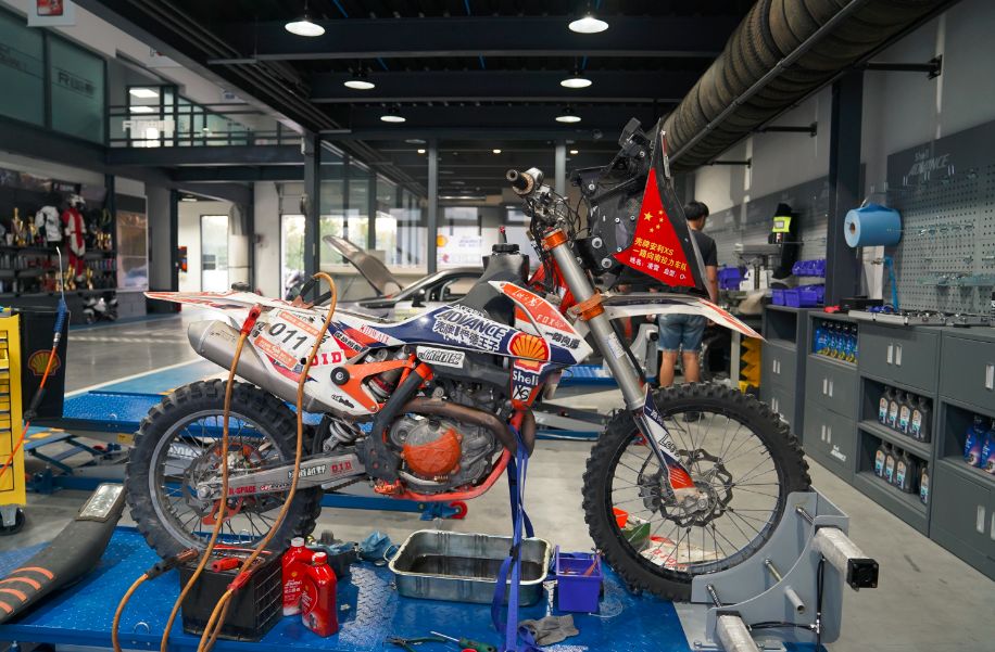 为什么壳牌爱德王子机油这么便宜,壳牌爱德王子机油多少公里换