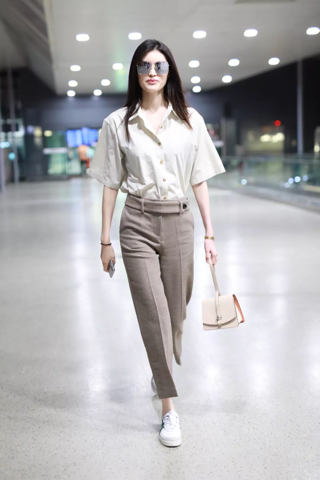 天气冷了什么面料又透气又暖和,穿上很凉爽的布料