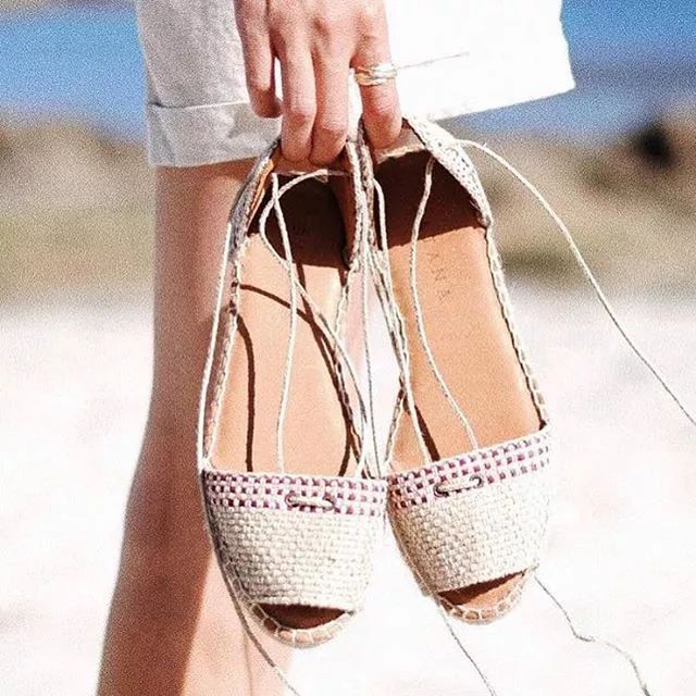 天气冷了什么面料又透气又暖和,穿上很凉爽的布料