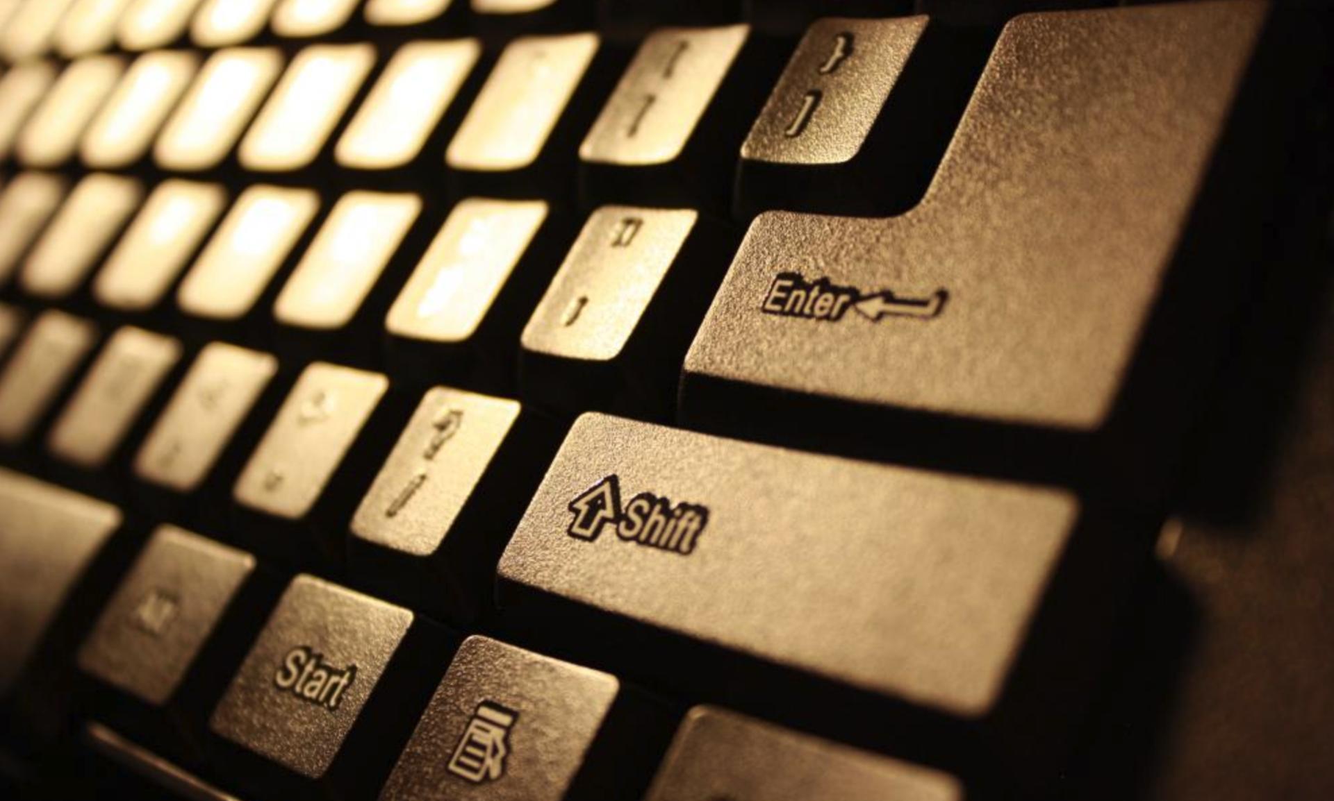 2024年游戏机械键盘推荐,性价比高的游戏机械键盘推荐