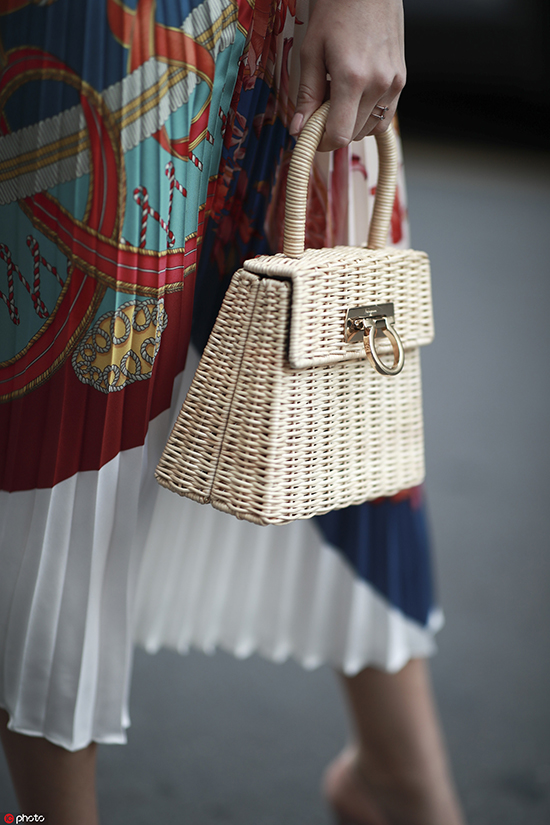 宋茜郑秀晶同款帽子,宋茜帽子