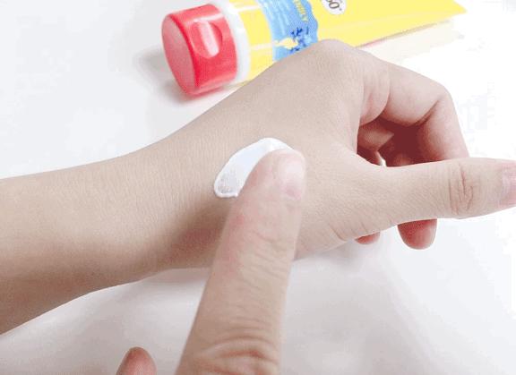 海岸救生员,海滩救生员晒黑