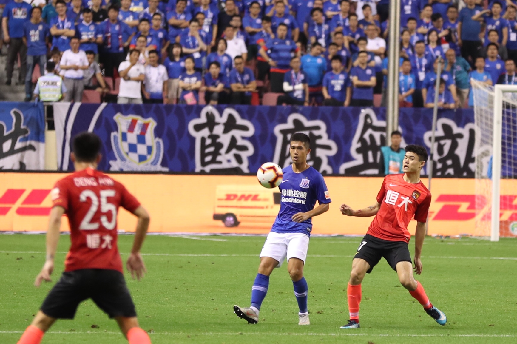 莫雷诺周军,上海申花对决莫雷诺