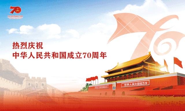 外国旅客在蓟州爬长城,夏天八达岭中暑