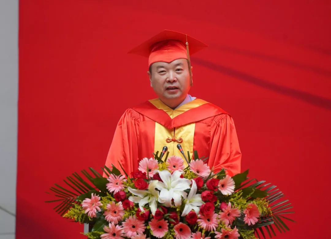 再见了我的大学央视纪录片,再见了我的大学诗朗诵