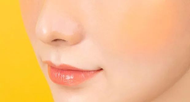 泰妍彩妆,泰妍在纽约买东西