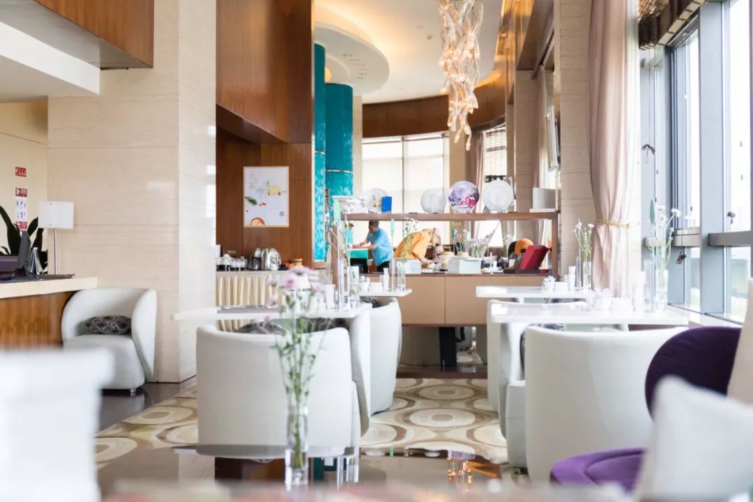 早茶自助餐38元青岛,青岛颐中皇冠假日酒店早茶