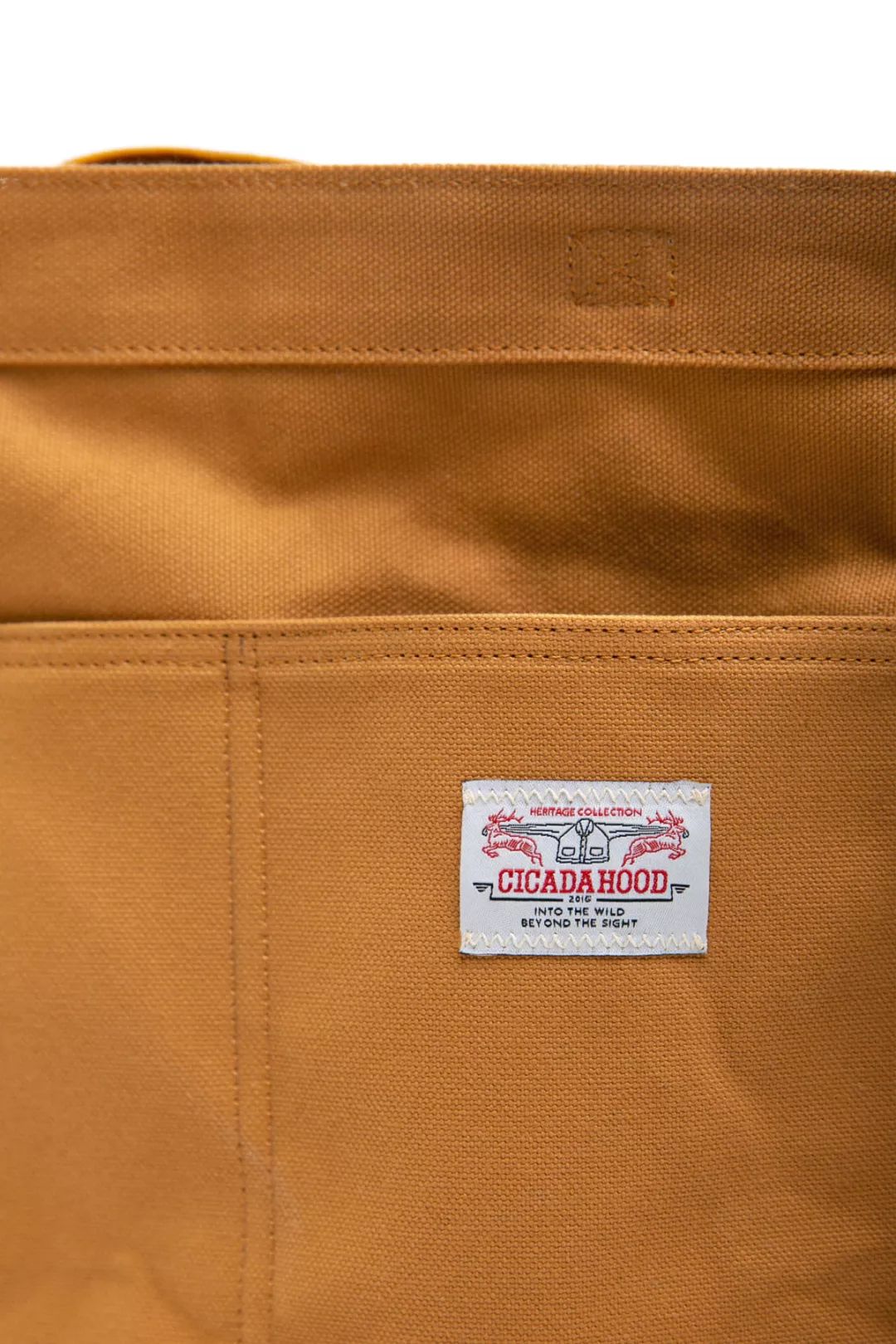 透支信用卡的女孩子,透支买奢侈品的女人