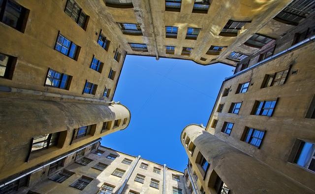 三十六计走为上！楼市“动手术”，下半年，购房者要“清心寡欲”