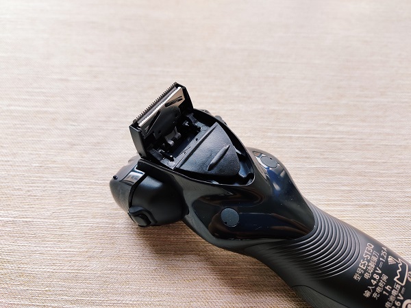 松下剃须刀干湿两用,干湿两剃电动剃须刀