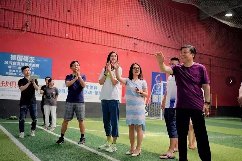 足球比赛捷报,足球喜报