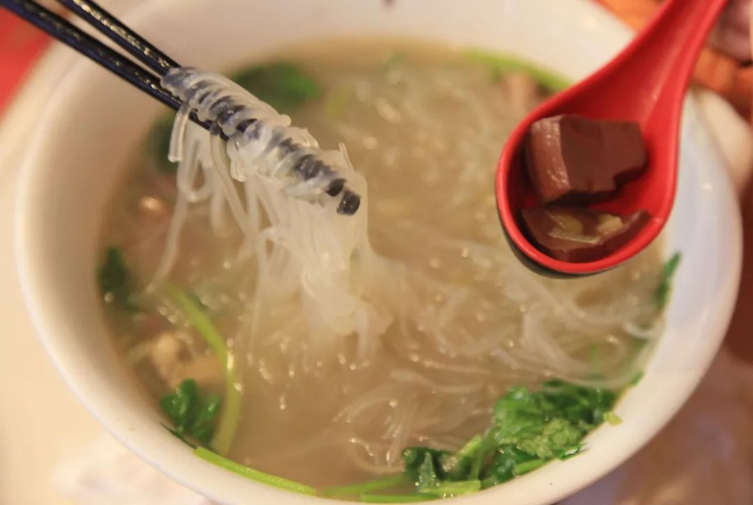 把血液做成美食，中国人最擅长