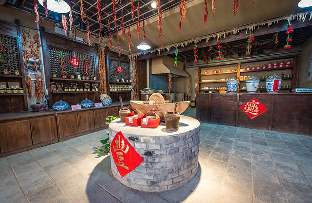 没想到，真有人在大漠建了一座能看星星的边城驿站