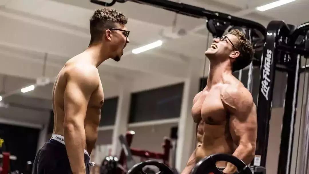 4岁儿童长胡须正常吗,4岁小孩长胡须