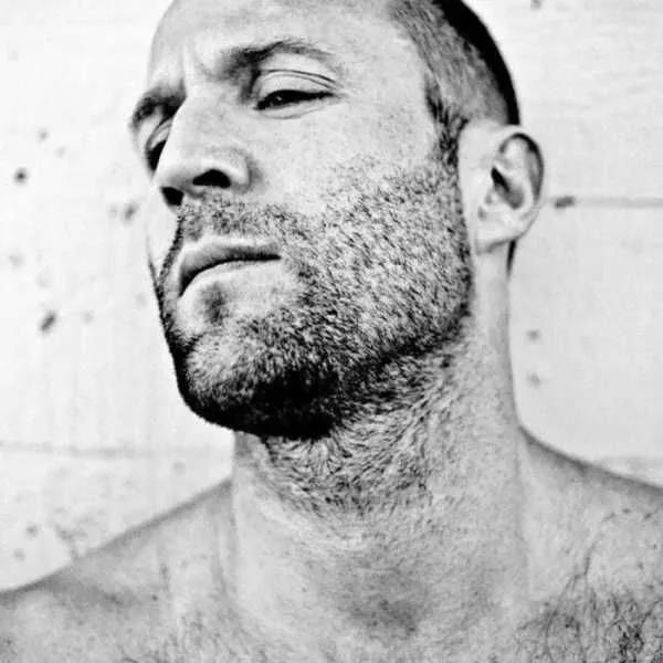 4岁儿童长胡须正常吗,4岁小孩长胡须