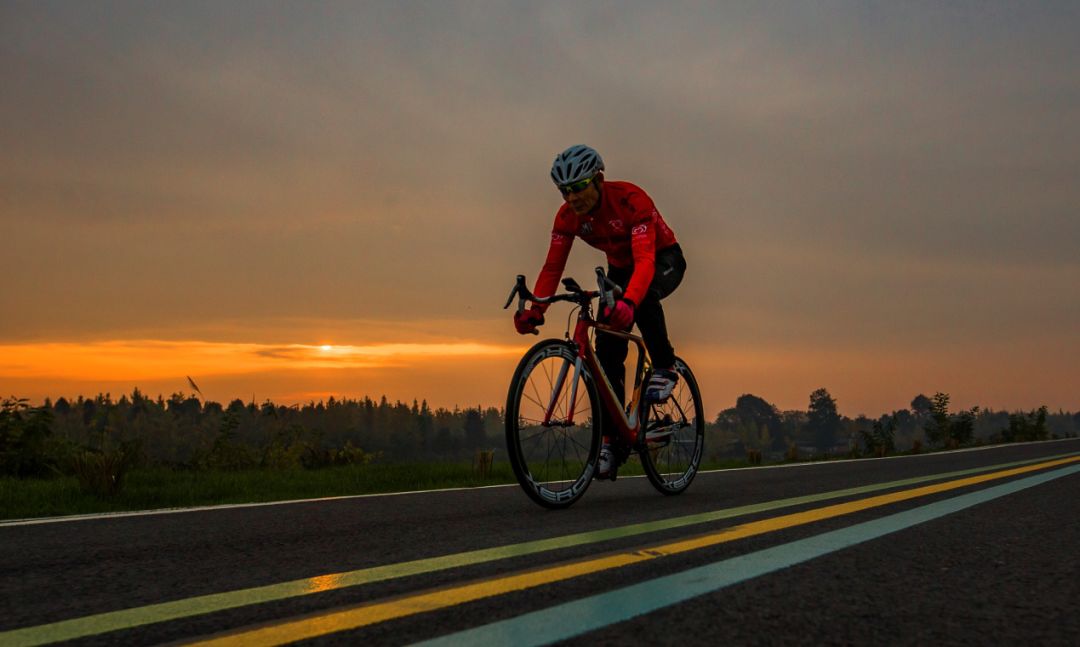 璇绘噦12鏃惰景,鍗佷簩鏃惰景鐪嬫噦浜虹敓