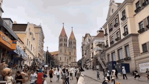 免费试住！速来撞进“青”凉时光！绝色山海之间，一家质感满分的有戏酒店，打算邀你来净化生活负能量