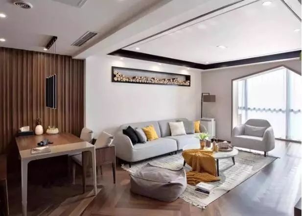 客厅横梁压顶的最佳解决方法,客厅横梁正确化解方法