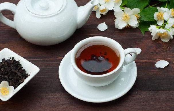 炎热夏天热饮和冷饮哪个比较解暑,天气热喝什么解暑喝热饮还是冷饮