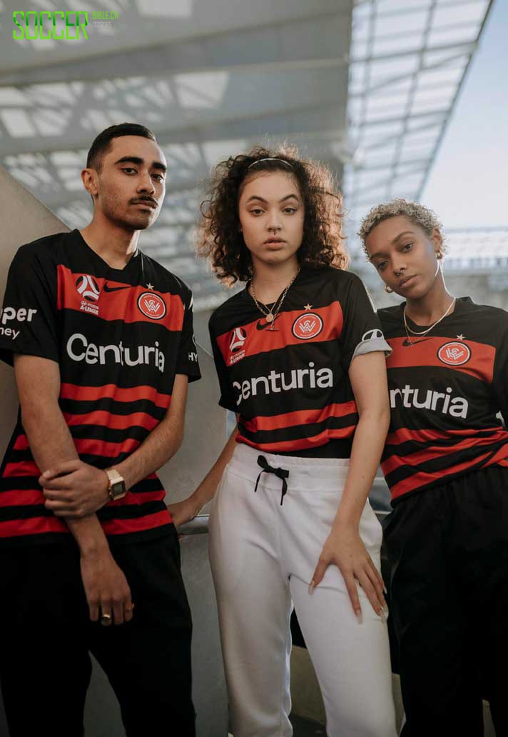 耐克2022新款足球,西悉尼流浪主场队服