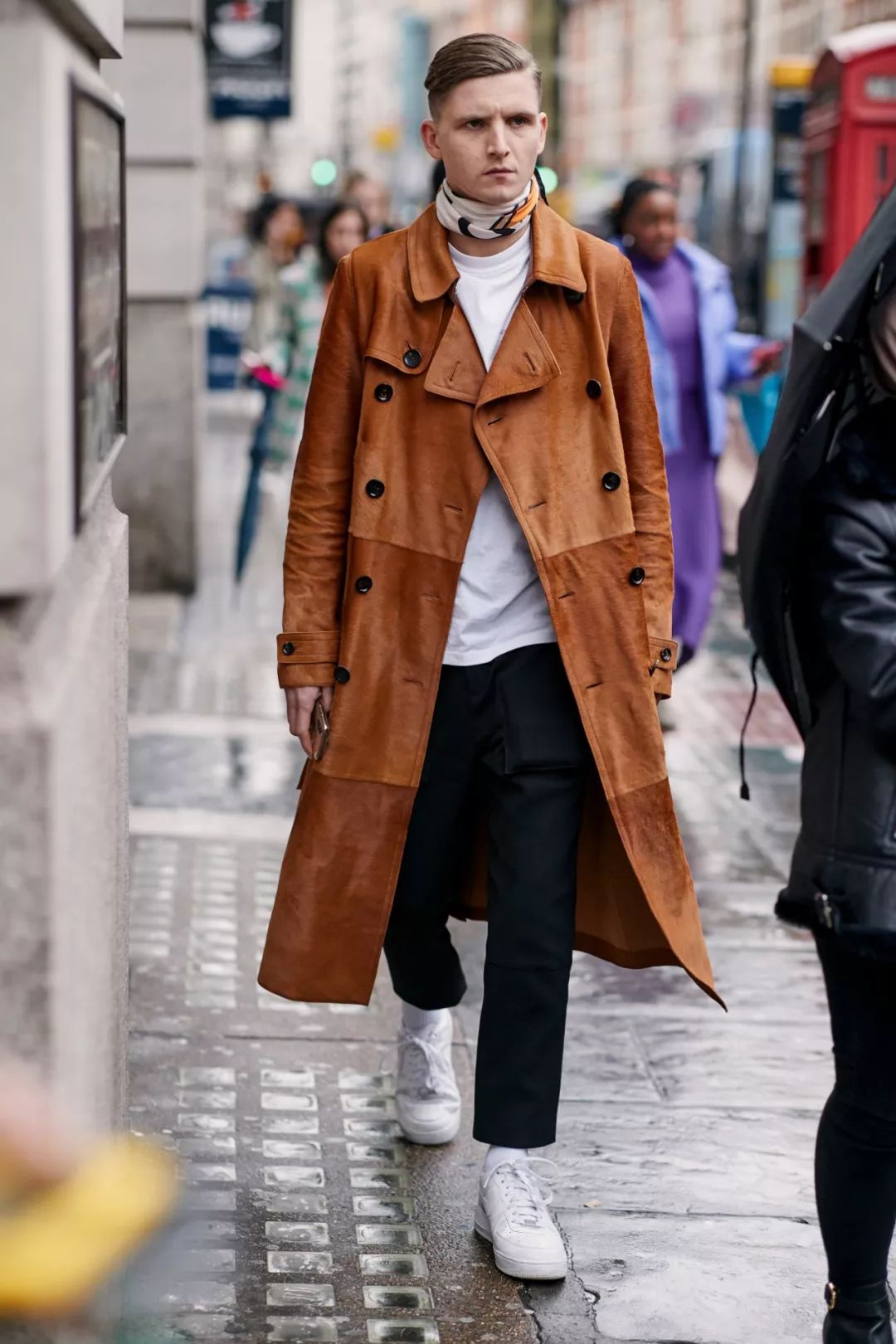 20年春夏男装流行色,2020国际服装春夏男装色彩配比