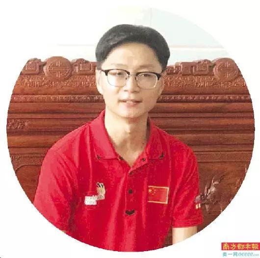 超6成大学生十年收入百万,6名大学生创业